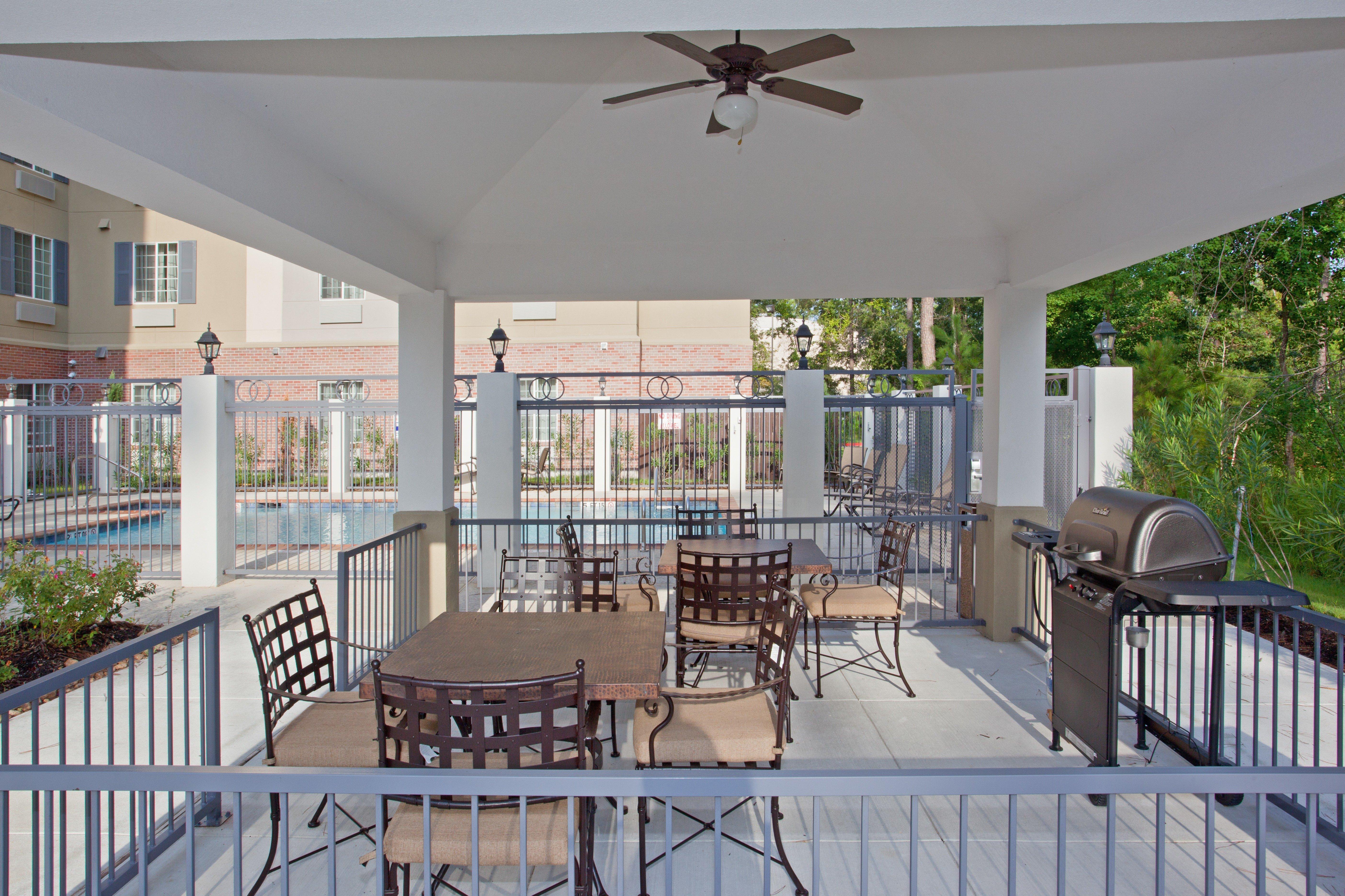 Candlewood Suites Houston The Woodlands By Ihg Restaurant bilde